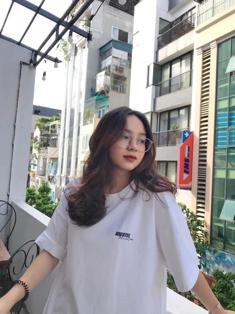 Schannel Đặng Thu Hà cô gái tài năng và đa sắc màu
