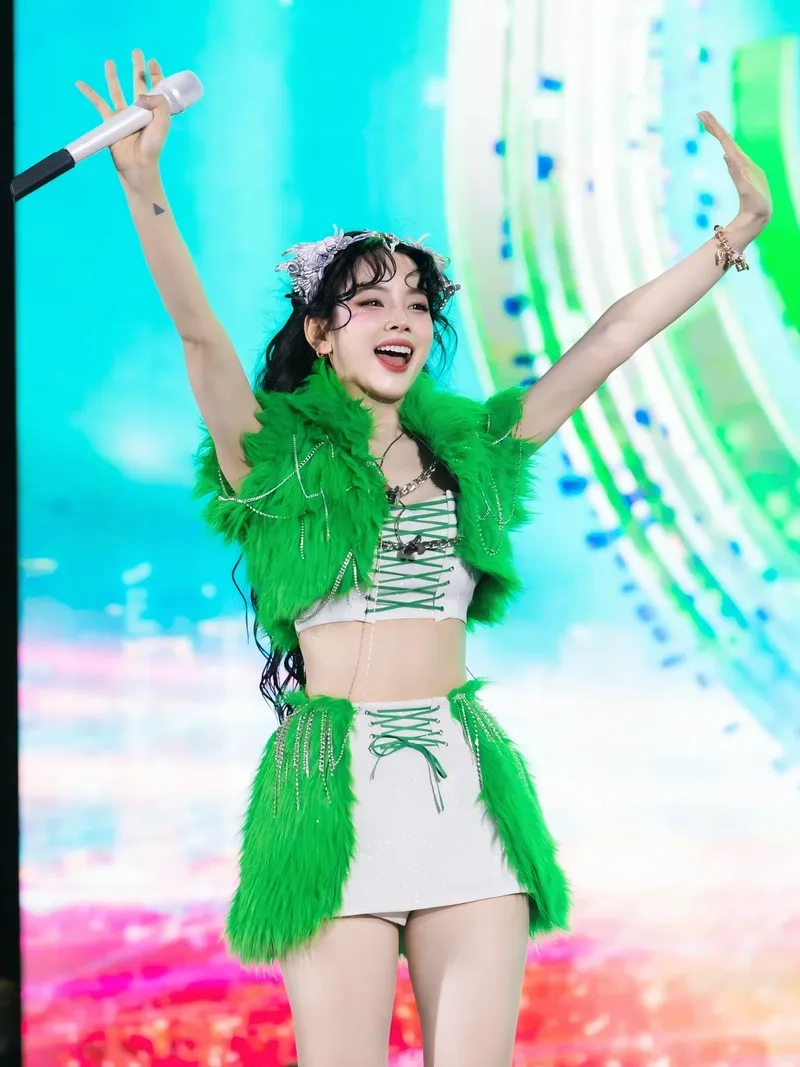 Mãn nhãn màn biểu diễn DJ Mie live đỉnh cao