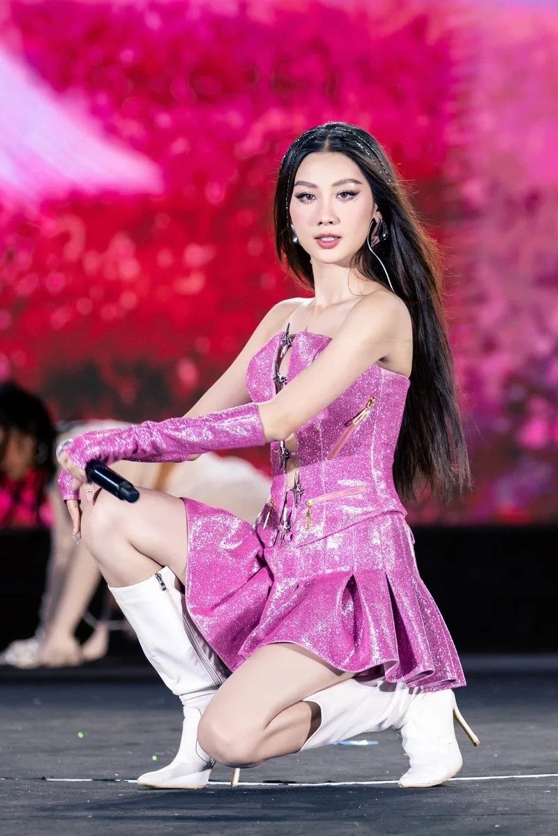 Võ Lê Quế Anh Instagram cập nhật hình ảnh mới nhất