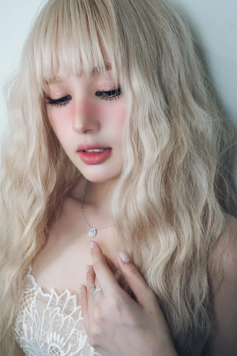 Xoài Non MV dự án âm nhạc mới của hot girl nổi tiếng