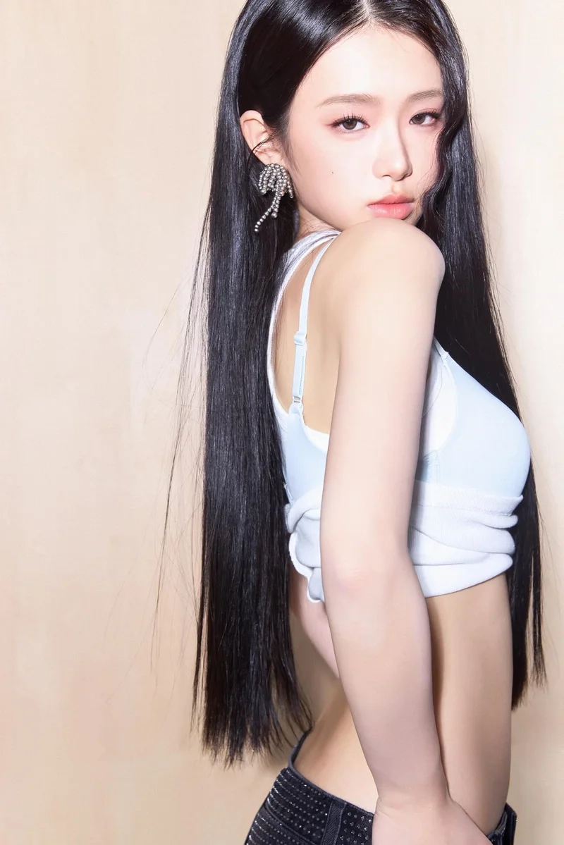 Linh Ka quê ở đâu? Gốc gác của hot girl gây tranh cãi