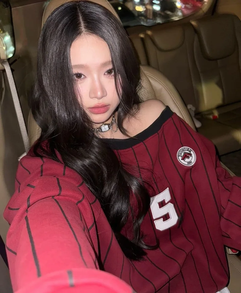 Linh Ka là ai? Tiểu sử đầy đủ về hot girl triệu fan