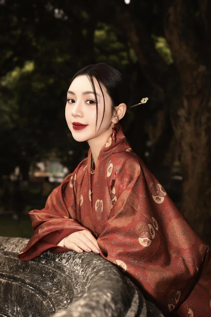 Cùng tìm hiểu Quỳnh Kool đóng phim gì và những vai diễn đáng nhớ