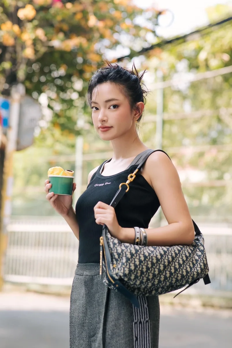 Châu Bùi cao mét mấy con số chính xác về chiều cao của nàng mẫu