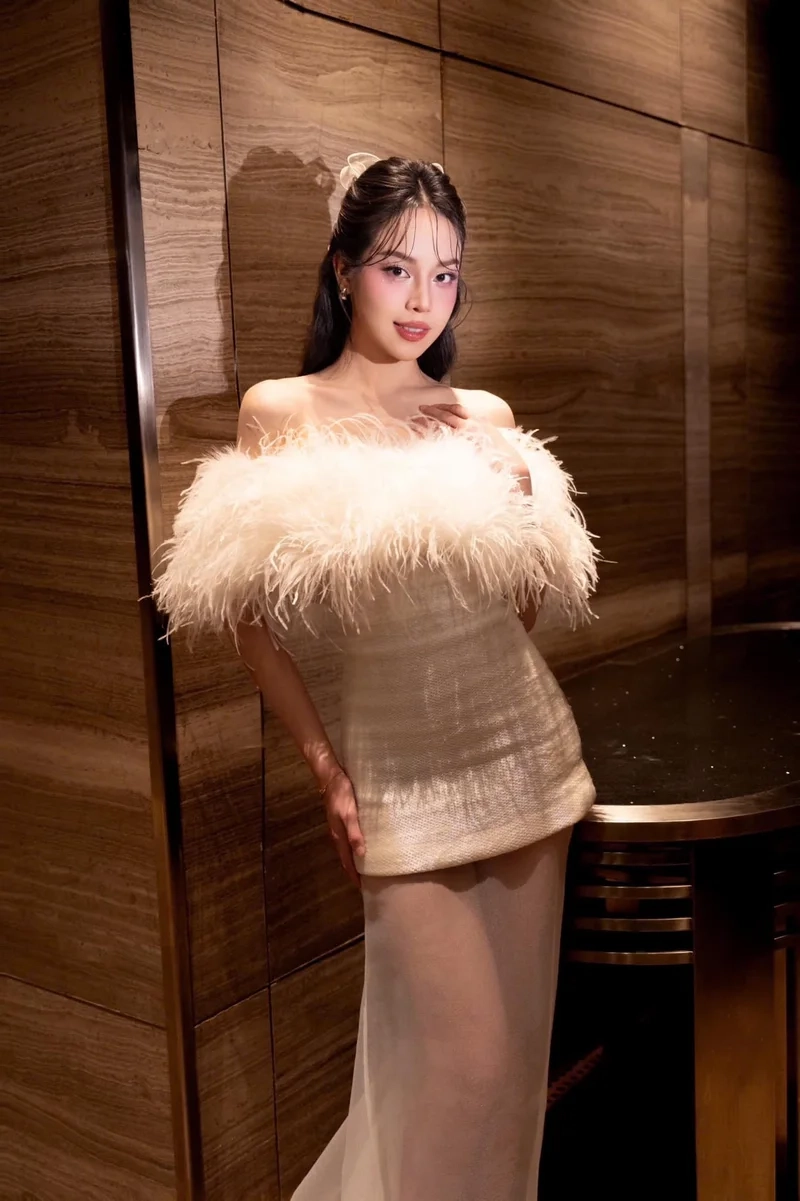 Hành trình đầy cảm hứng trong tiểu sử Hoa hậu Huỳnh Thị Thanh Thủy khiến nhiều người ngưỡng mộ