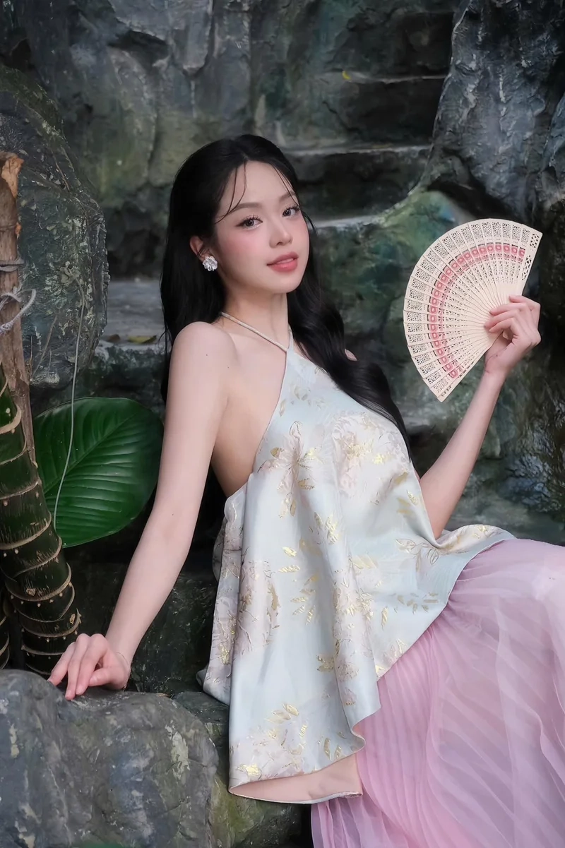 Bí ẩn về hoa hậu Huỳnh Thị Thanh Thủy sinh năm bao nhiêu cuối cùng cũng được tiết lộ