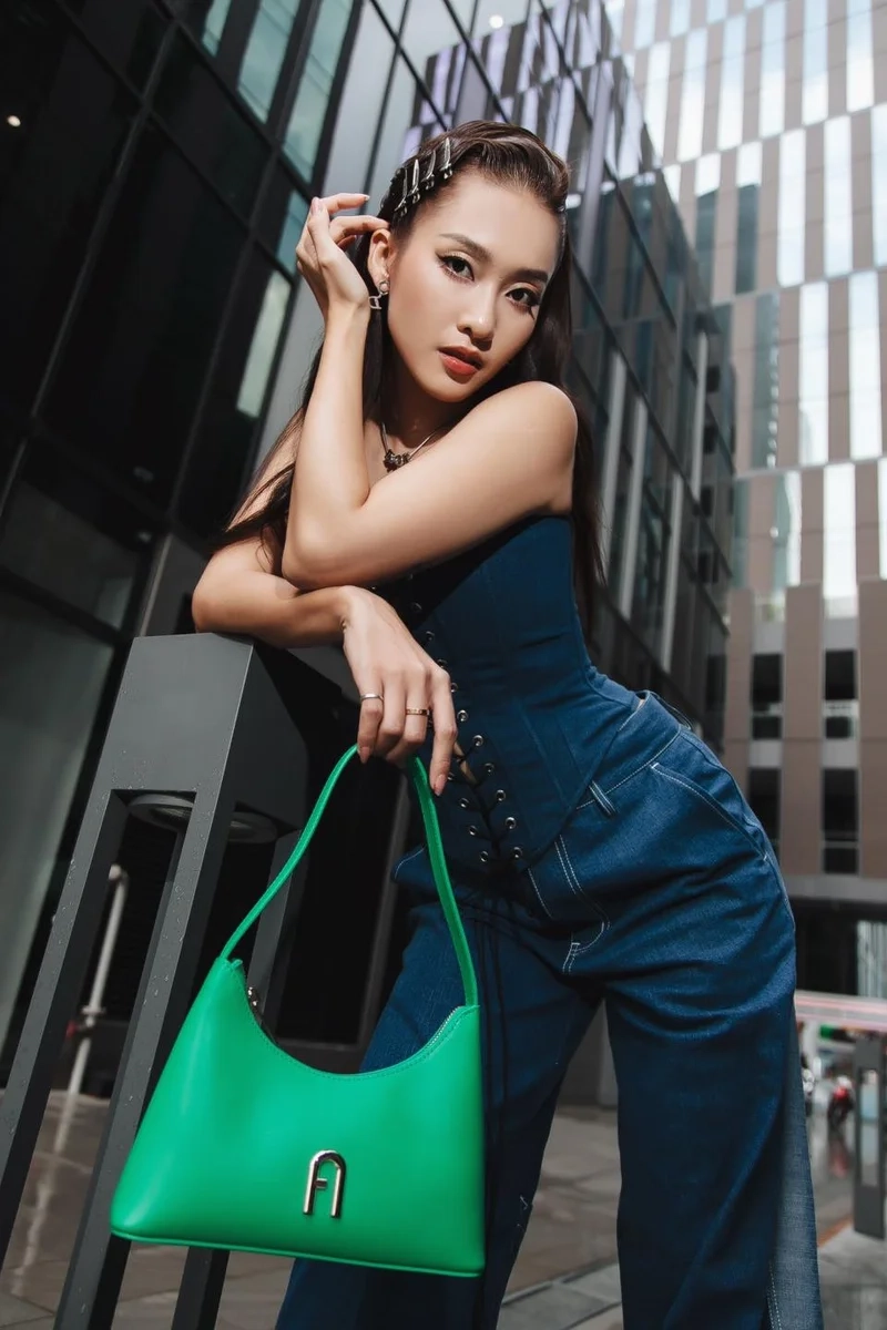 Khả Ngân bao nhiêu tuổi, số tuổi chính xác gây tranh cãi