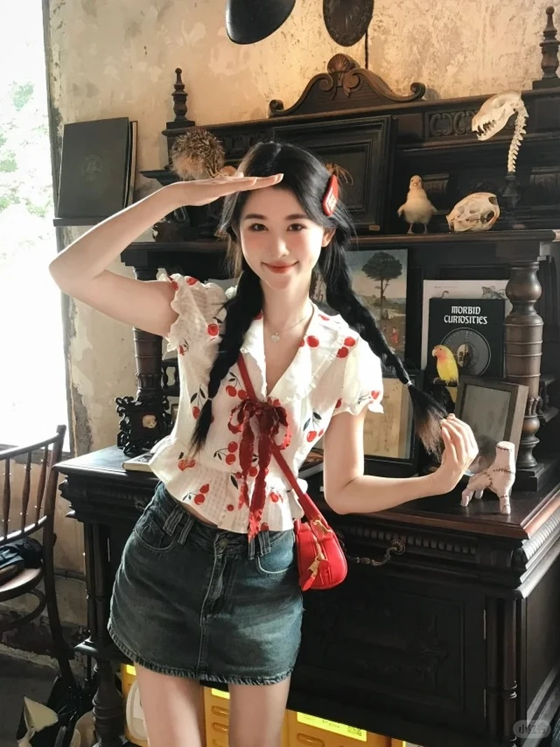 Khoảnh khắc xinh xắn từ gái mặc váy ngắn chụp ảnh