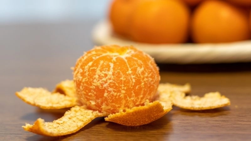 Tận dụng vỏ cam chanh đánh bay mùi hôi